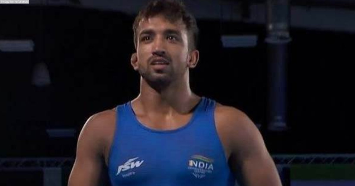 CWG 2022: Indian wrestler Naveen clinches gold, defeats Pakistan's Muhammad Sharif Tahir
